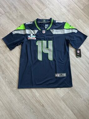Seattle Seahawks Superbowl Sam Darnold Football Jersey NWT